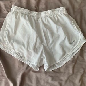 White nike tempo shorts. Size large.